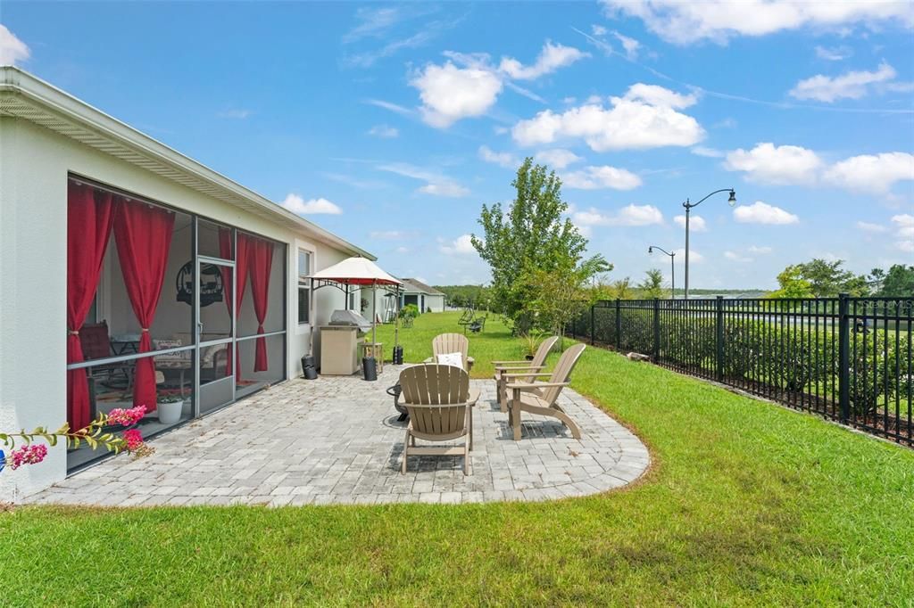 Active With Contract: $559,000 (4 beds, 3 baths, 2655 Square Feet)