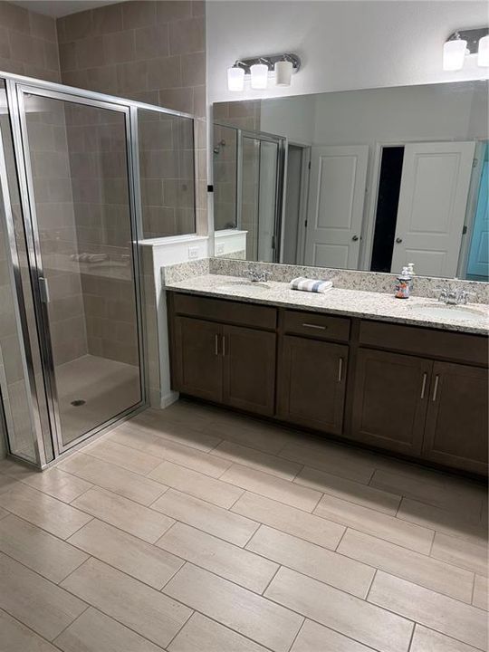 В аренду: $2,650 (4 спален, 2 ванн, 2110 Квадратных фут)