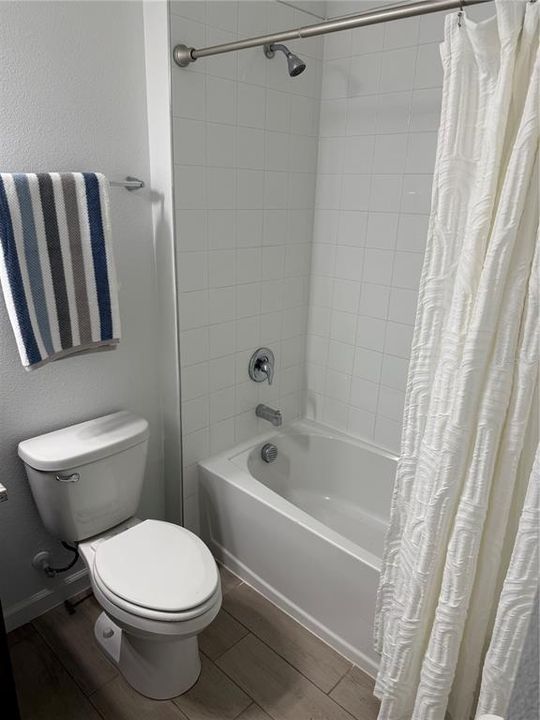 В аренду: $2,650 (4 спален, 2 ванн, 2110 Квадратных фут)