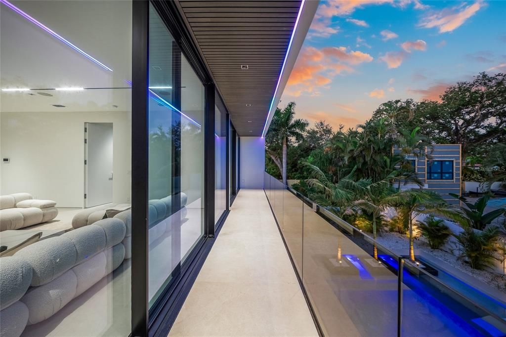 For Sale: $5,995,000 (5 beds, 5 baths, 5270 Square Feet)