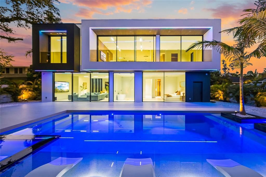 For Sale: $5,995,000 (5 beds, 5 baths, 5270 Square Feet)