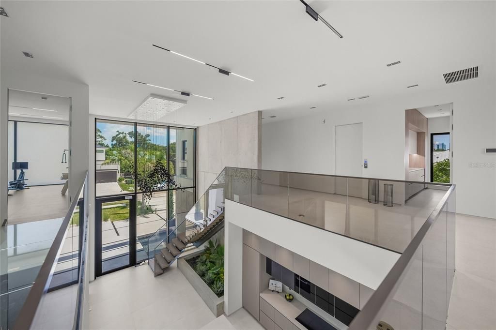 For Sale: $5,995,000 (5 beds, 5 baths, 5270 Square Feet)