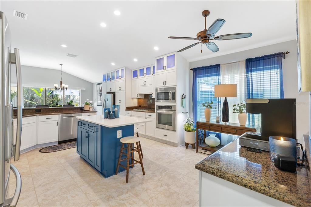 En Venta: $885,000 (3 camas, 2 baños, 2183 Pies cuadrados)