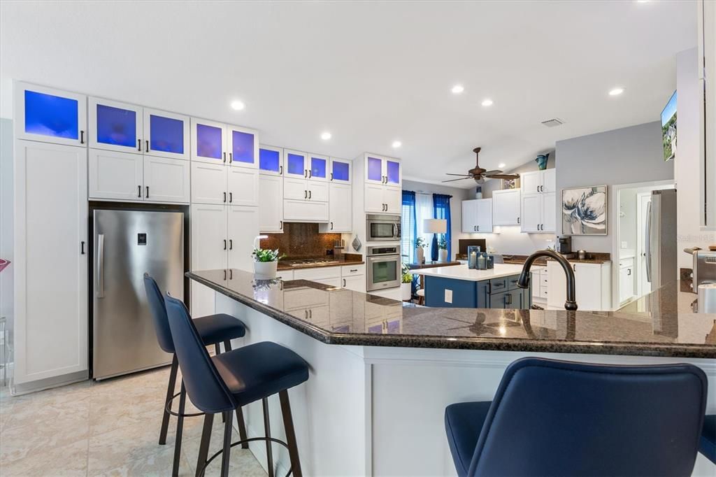En Venta: $885,000 (3 camas, 2 baños, 2183 Pies cuadrados)