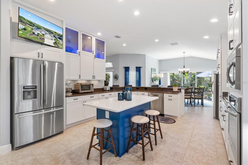 En Venta: $885,000 (3 camas, 2 baños, 2183 Pies cuadrados)