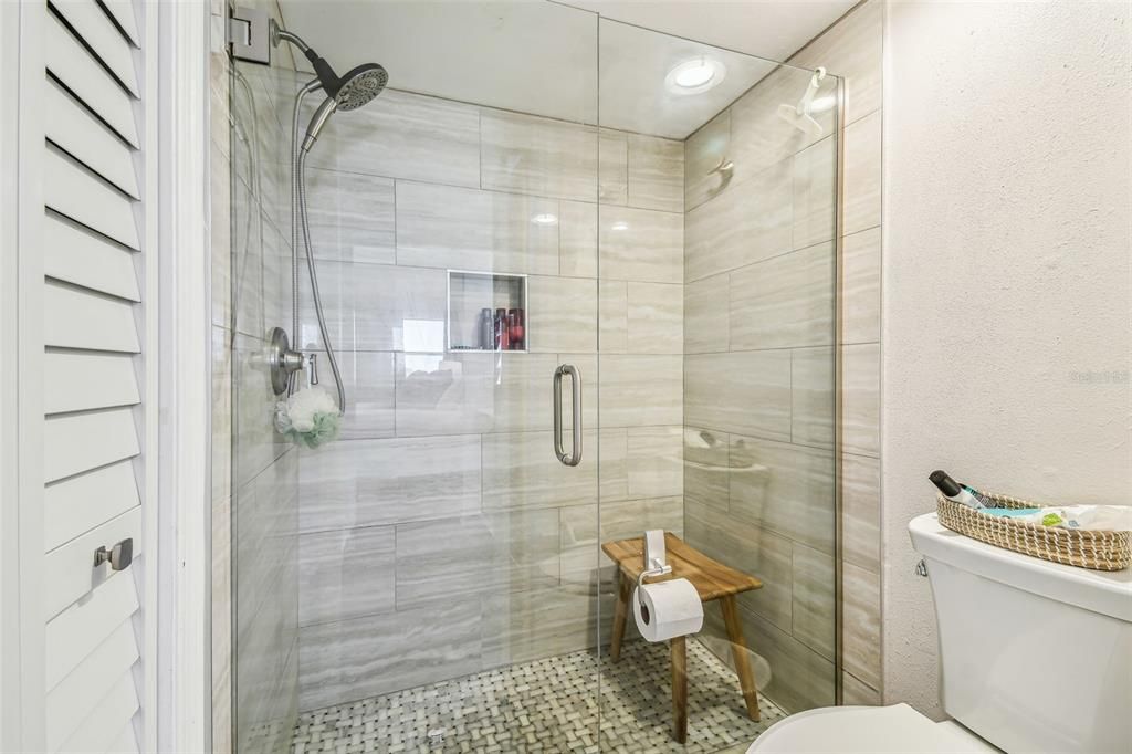 На продажу: $429,000 (3 спален, 3 ванн, 1680 Квадратных фут)