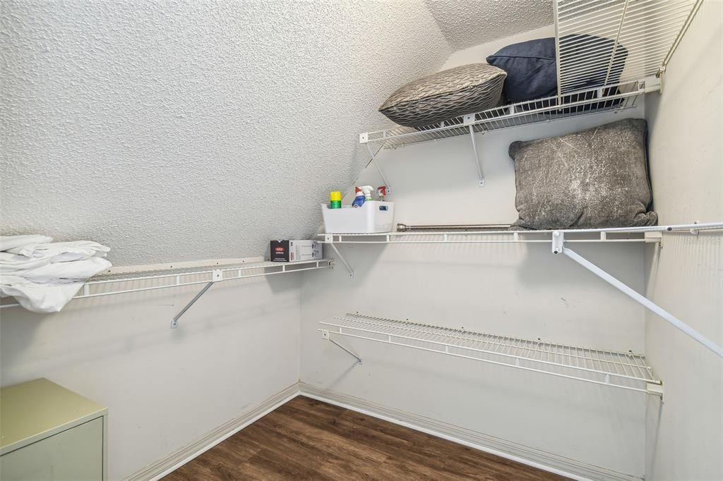 На продажу: $429,000 (3 спален, 3 ванн, 1680 Квадратных фут)