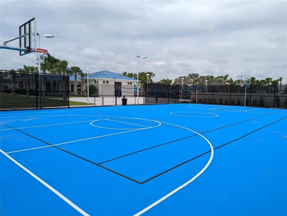 En Venta: $799,000 (10 camas, 8 baños, 4399 Pies cuadrados)