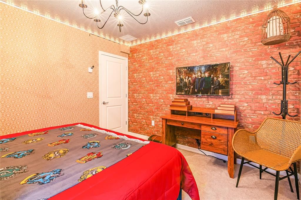 En Venta: $799,000 (10 camas, 8 baños, 4399 Pies cuadrados)