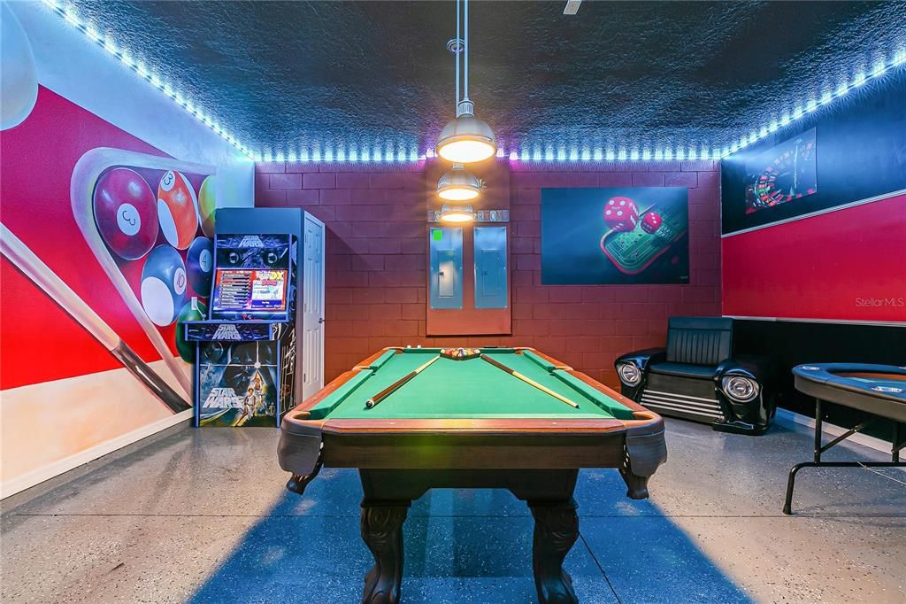 En Venta: $799,000 (10 camas, 8 baños, 4399 Pies cuadrados)