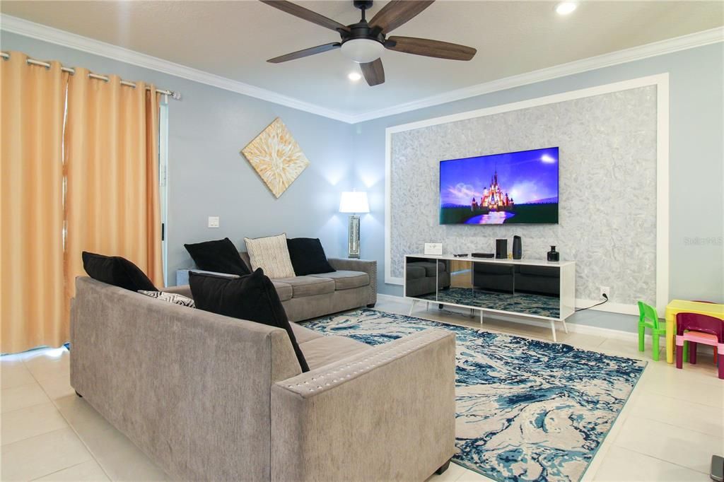 En Venta: $799,000 (10 camas, 8 baños, 4399 Pies cuadrados)