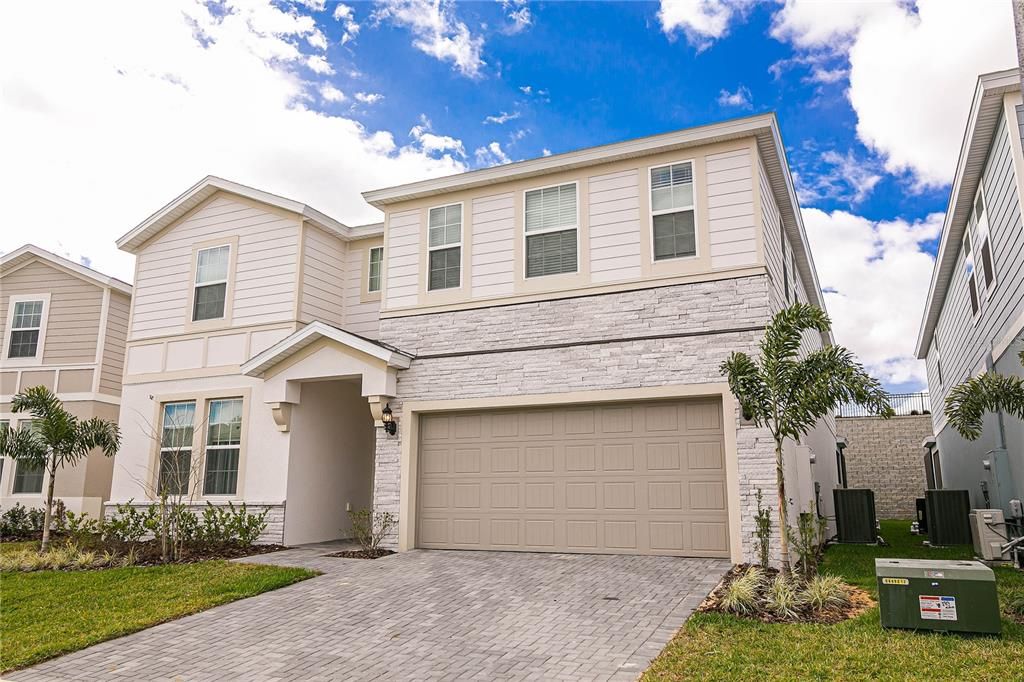 En Venta: $799,000 (10 camas, 8 baños, 4399 Pies cuadrados)