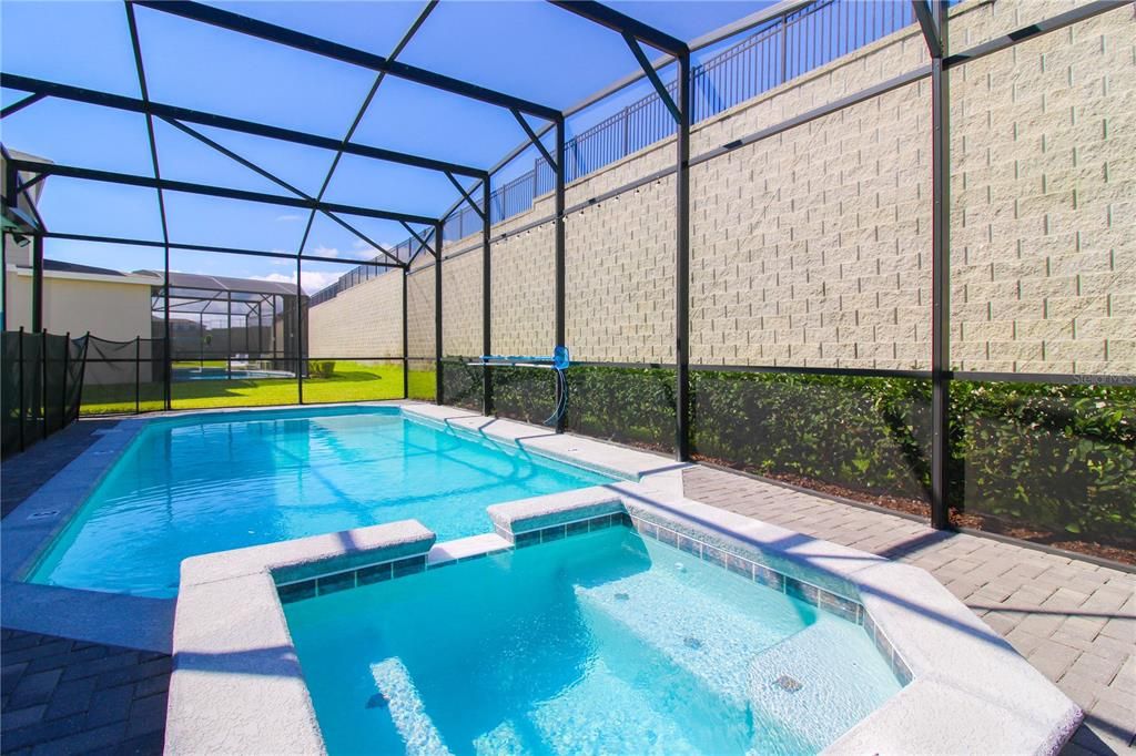 En Venta: $799,000 (10 camas, 8 baños, 4399 Pies cuadrados)