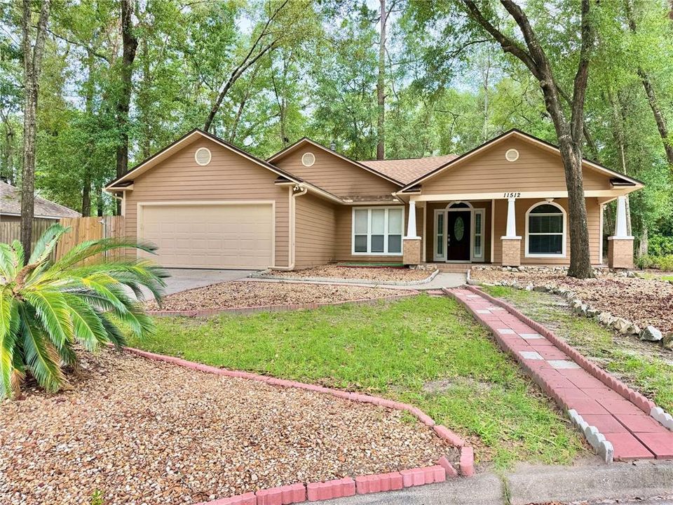For Sale: $419,900 (3 beds, 2 baths, 2174 Square Feet)