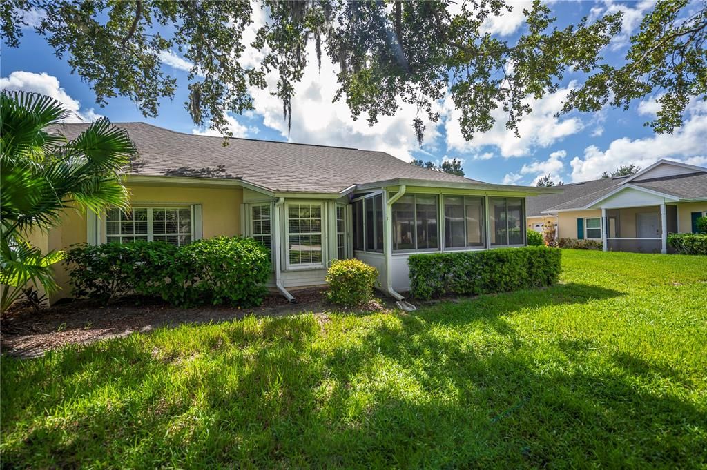 For Sale: $240,000 (2 beds, 2 baths, 1364 Square Feet)