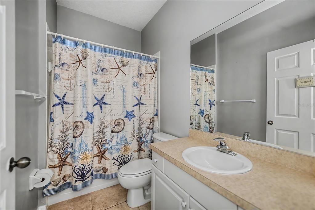 For Sale: $240,000 (2 beds, 2 baths, 1364 Square Feet)