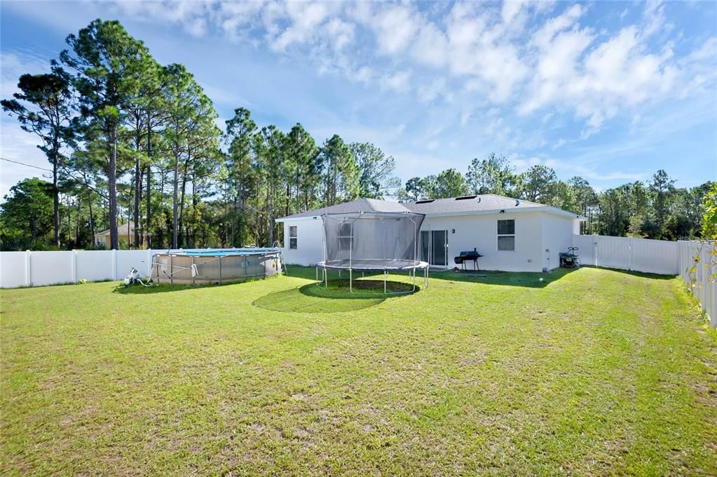 For Sale: $310,000 (3 beds, 2 baths, 1472 Square Feet)