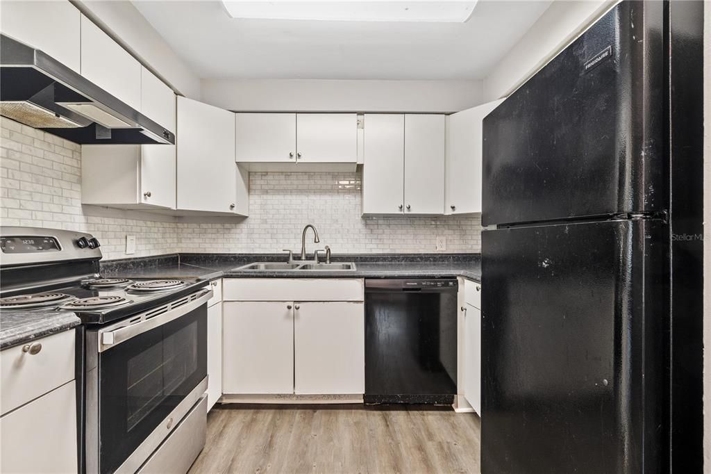 En Renta: $1,499 (2 camas, 1 baños, 768 Pies cuadrados)
