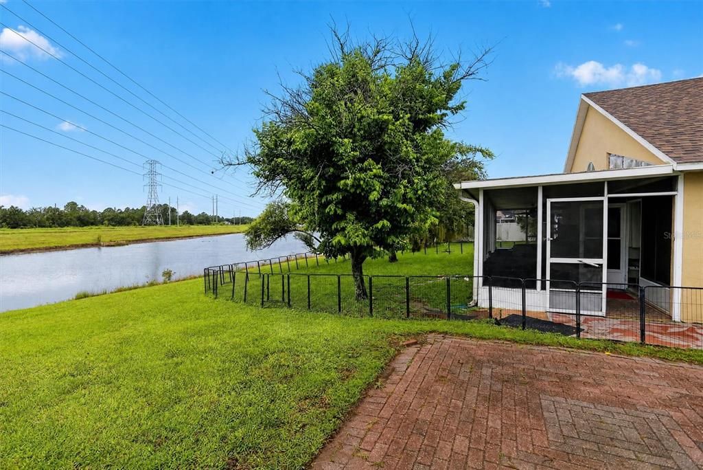 En Venta: $415,000 (3 camas, 2 baños, 1646 Pies cuadrados)