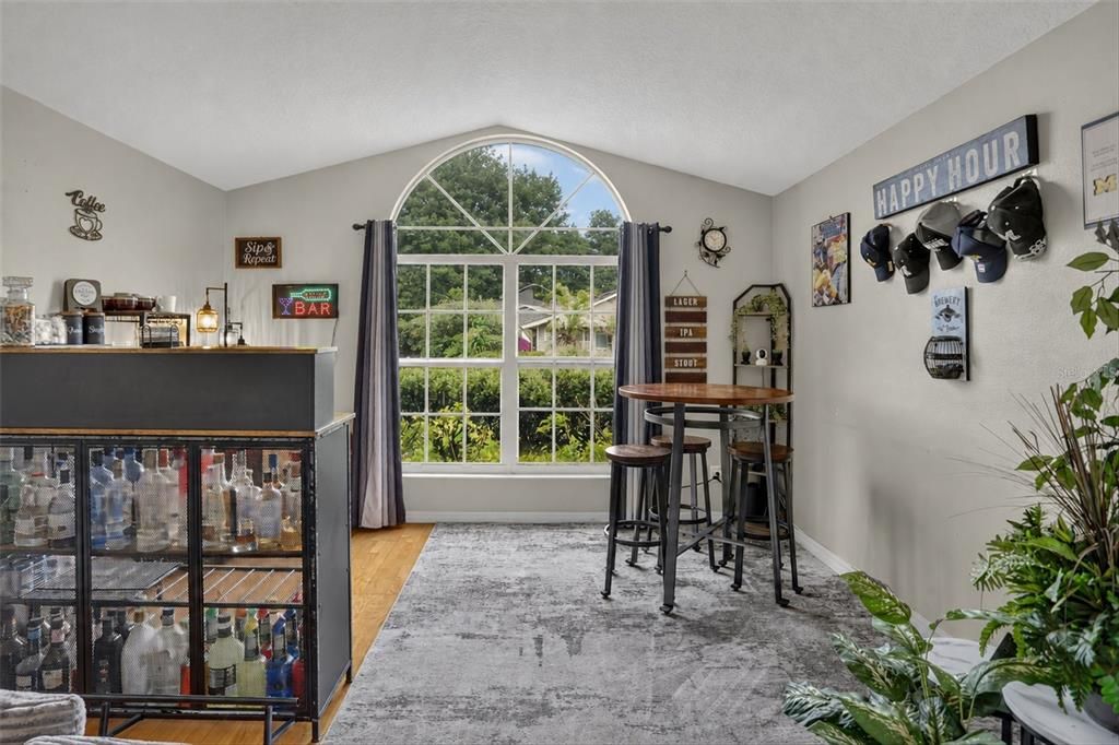 En Venta: $415,000 (3 camas, 2 baños, 1646 Pies cuadrados)