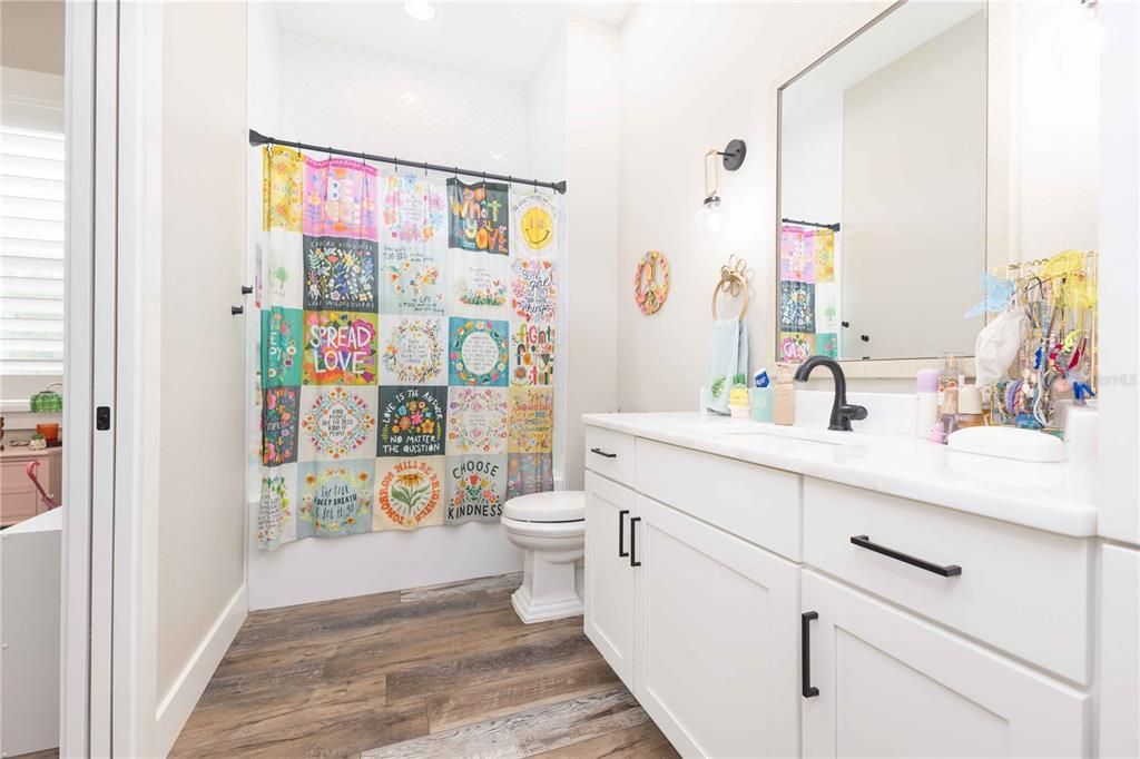 For Sale: $1,290,000 (4 beds, 3 baths, 3031 Square Feet)
