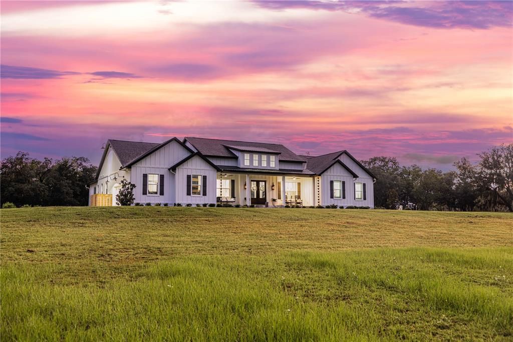 For Sale: $1,290,000 (4 beds, 3 baths, 3031 Square Feet)