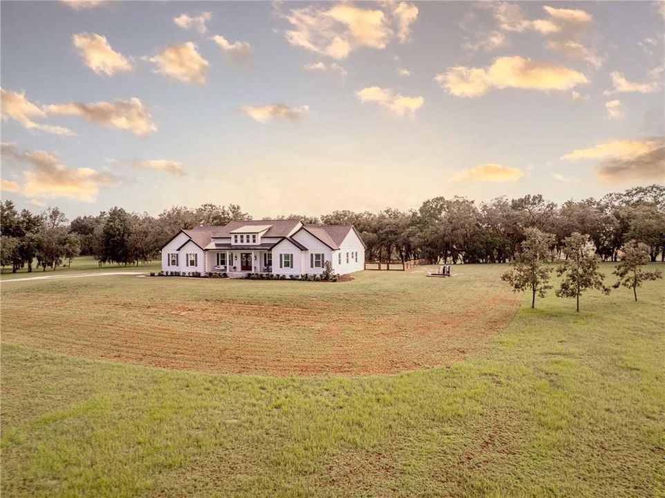 For Sale: $1,290,000 (4 beds, 3 baths, 3031 Square Feet)