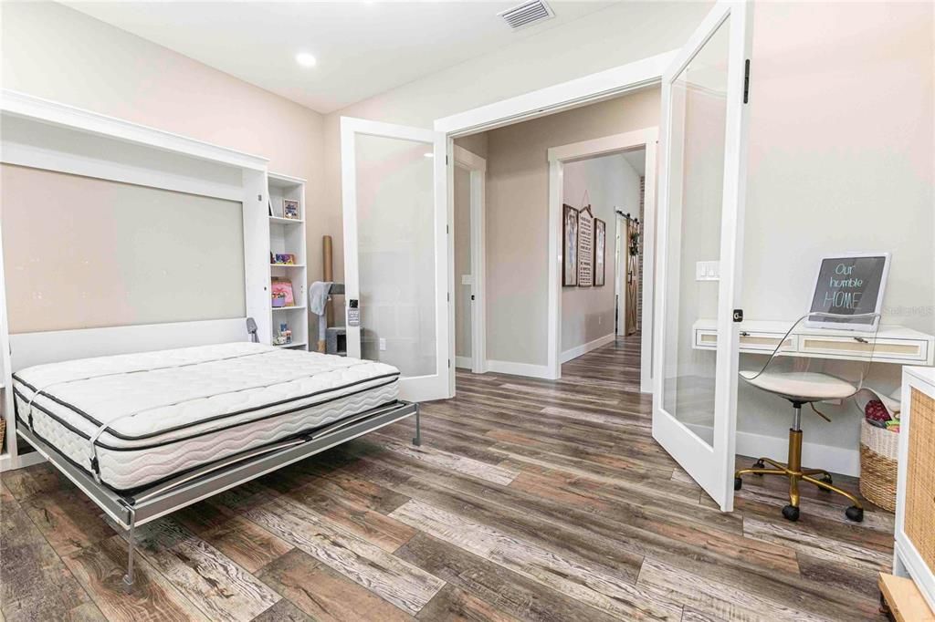 For Sale: $1,290,000 (4 beds, 3 baths, 3031 Square Feet)