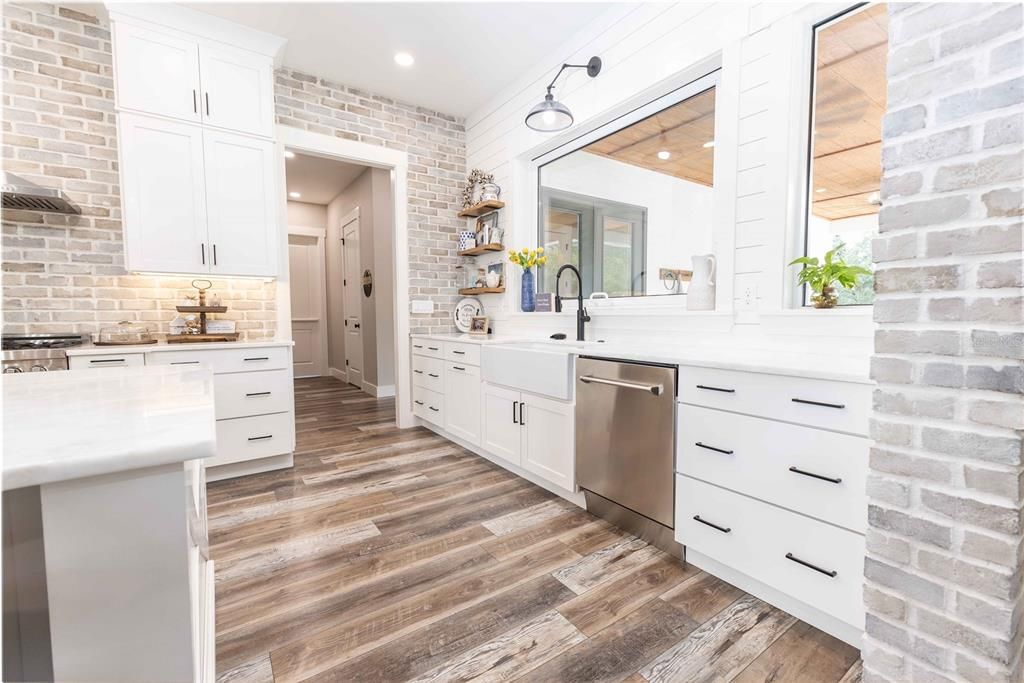For Sale: $1,290,000 (4 beds, 3 baths, 3031 Square Feet)