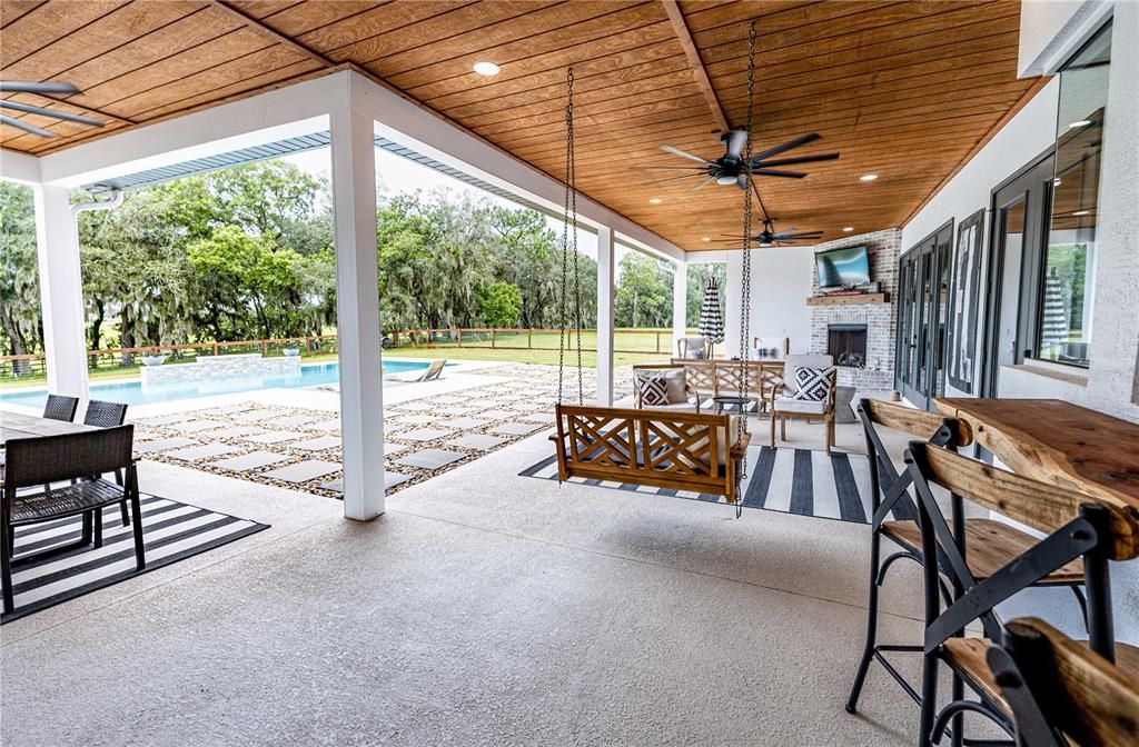 For Sale: $1,290,000 (4 beds, 3 baths, 3031 Square Feet)