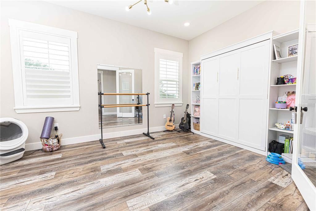 For Sale: $1,290,000 (4 beds, 3 baths, 3031 Square Feet)
