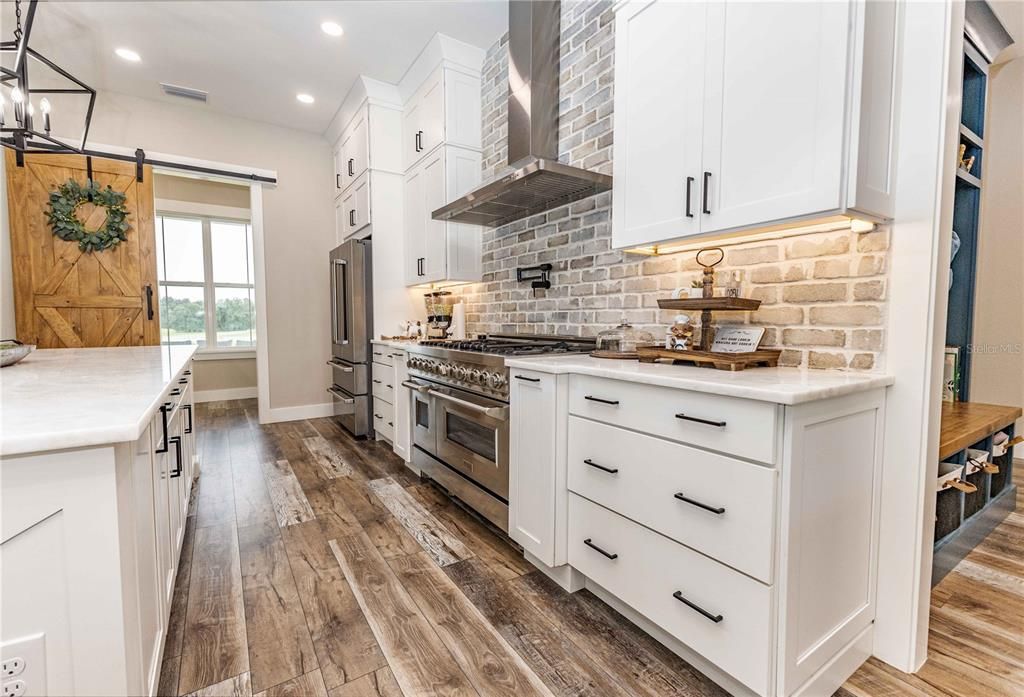 For Sale: $1,290,000 (4 beds, 3 baths, 3031 Square Feet)