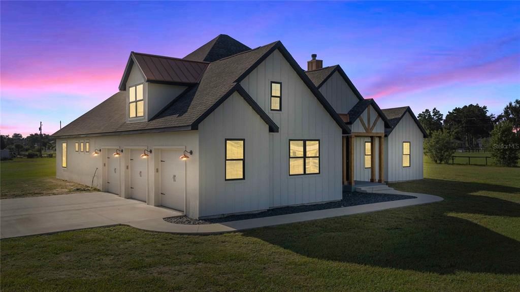 На продажу: $1,149,000 (4 спален, 3 ванн, 4689 Квадратных фут)