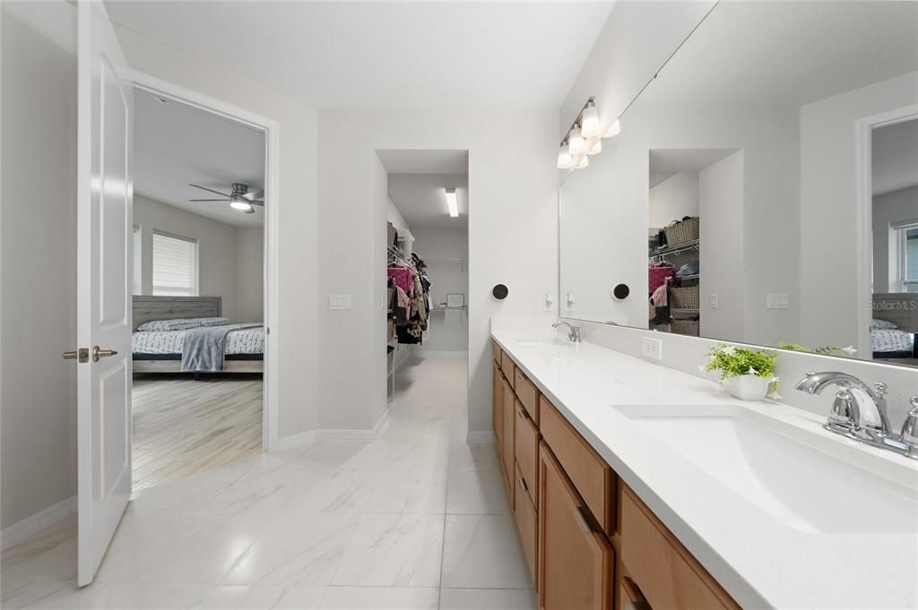 En Venta: $484,990 (3 camas, 2 baños, 1608 Pies cuadrados)