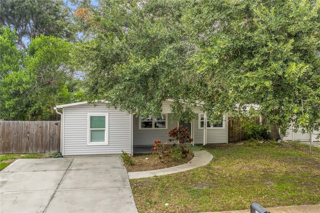 En Venta: $419,950 (3 camas, 2 baños, 1182 Pies cuadrados)
