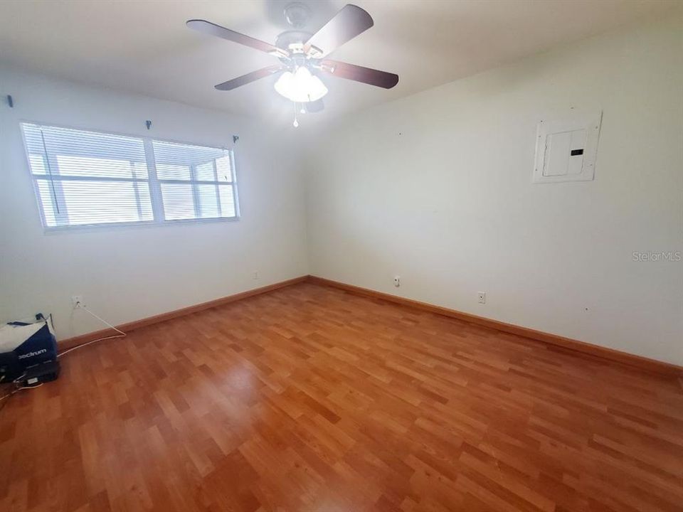En Renta: $1,400 (2 camas, 2 baños, 960 Pies cuadrados)