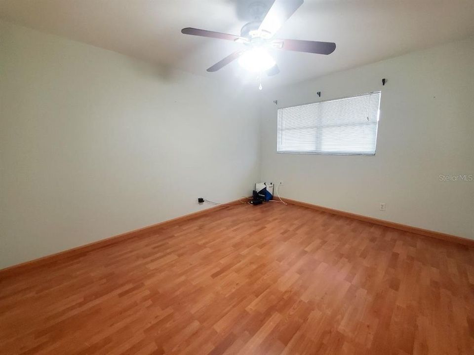 En Renta: $1,400 (2 camas, 2 baños, 960 Pies cuadrados)
