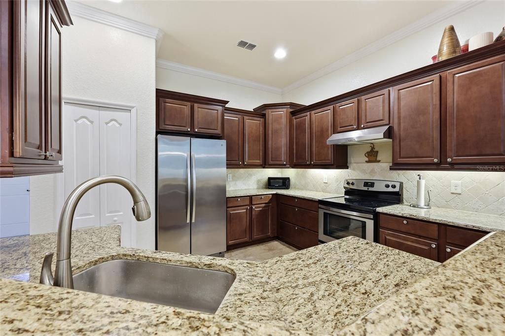 For Sale: $475,000 (4 beds, 2 baths, 2120 Square Feet)