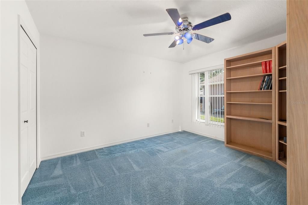 En Venta: $270,000 (3 camas, 2 baños, 2000 Pies cuadrados)
