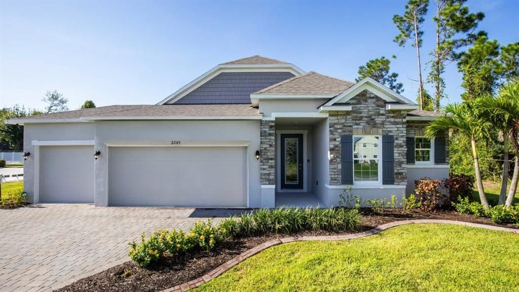 На продажу: $399,900 (3 спален, 2 ванн, 1988 Квадратных фут)