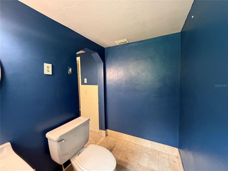 На продажу: $135,000 (3 спален, 1 ванн, 1590 Квадратных фут)