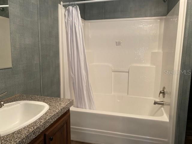 En Renta: $1,395 (3 camas, 2 baños, 1200 Pies cuadrados)