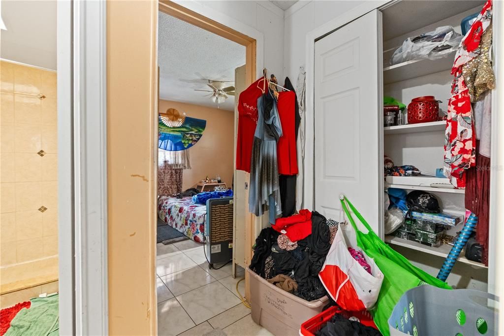 En Venta: $199,990 (4 camas, 1 baños, 1248 Pies cuadrados)