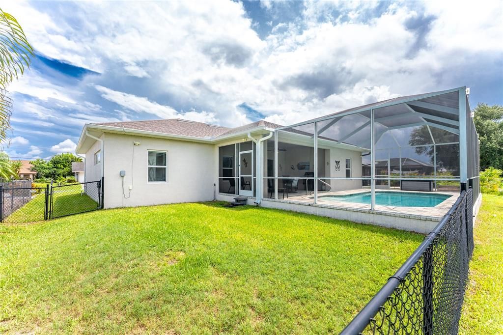 For Sale: $459,000 (4 beds, 2 baths, 1806 Square Feet)