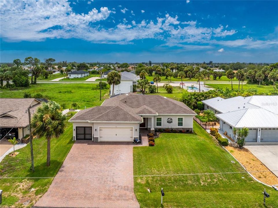 For Sale: $459,000 (4 beds, 2 baths, 1806 Square Feet)