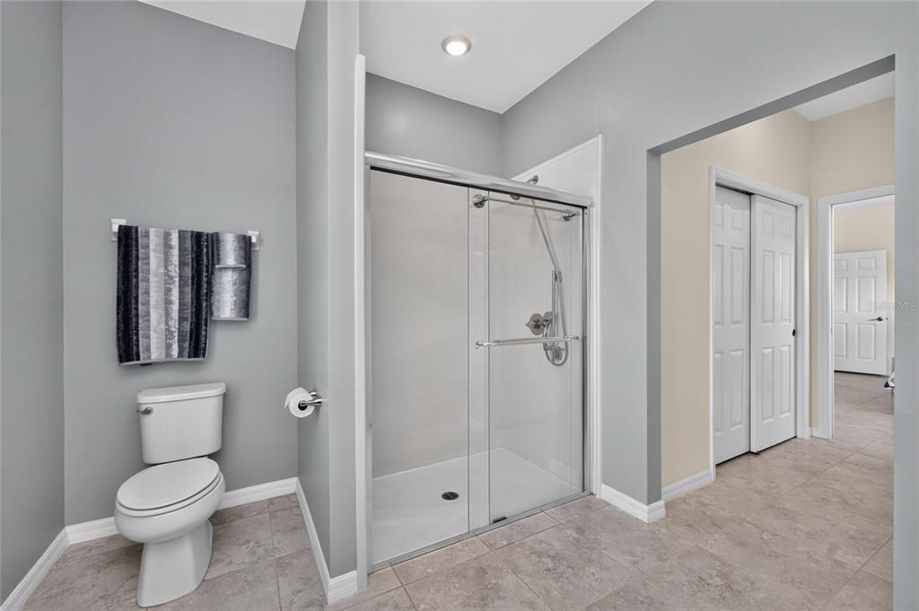 For Sale: $459,000 (4 beds, 2 baths, 1806 Square Feet)