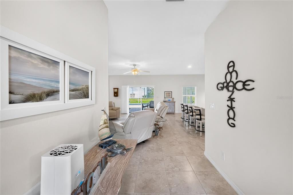 For Sale: $459,000 (4 beds, 2 baths, 1806 Square Feet)