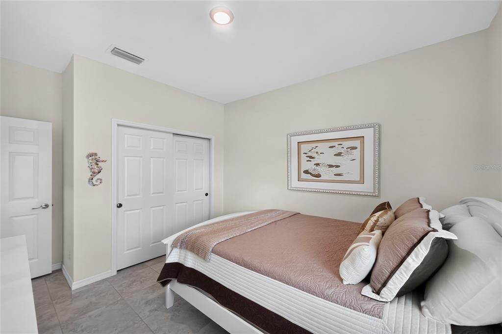 For Sale: $459,000 (4 beds, 2 baths, 1806 Square Feet)
