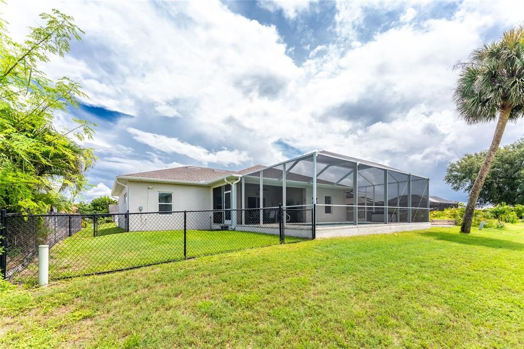 For Sale: $459,000 (4 beds, 2 baths, 1806 Square Feet)