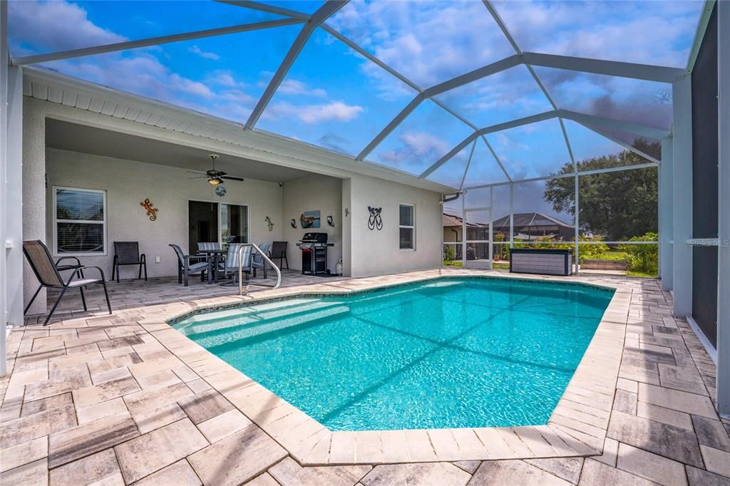 For Sale: $459,000 (4 beds, 2 baths, 1806 Square Feet)